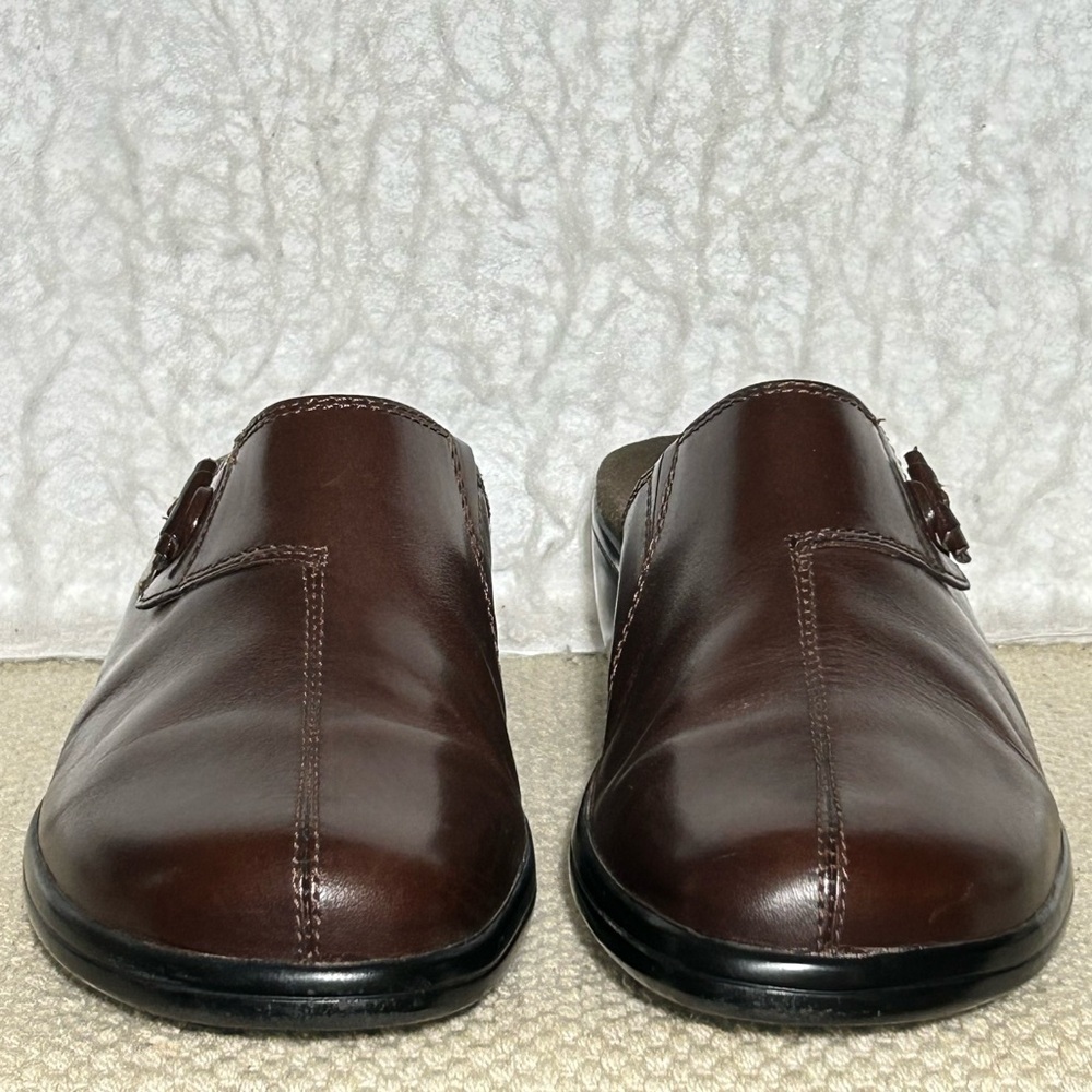 Clarks Womens Brown Leather Slip On Mule Clogs Wedge Shoes SZ US 7 M - Picture 3 of 12